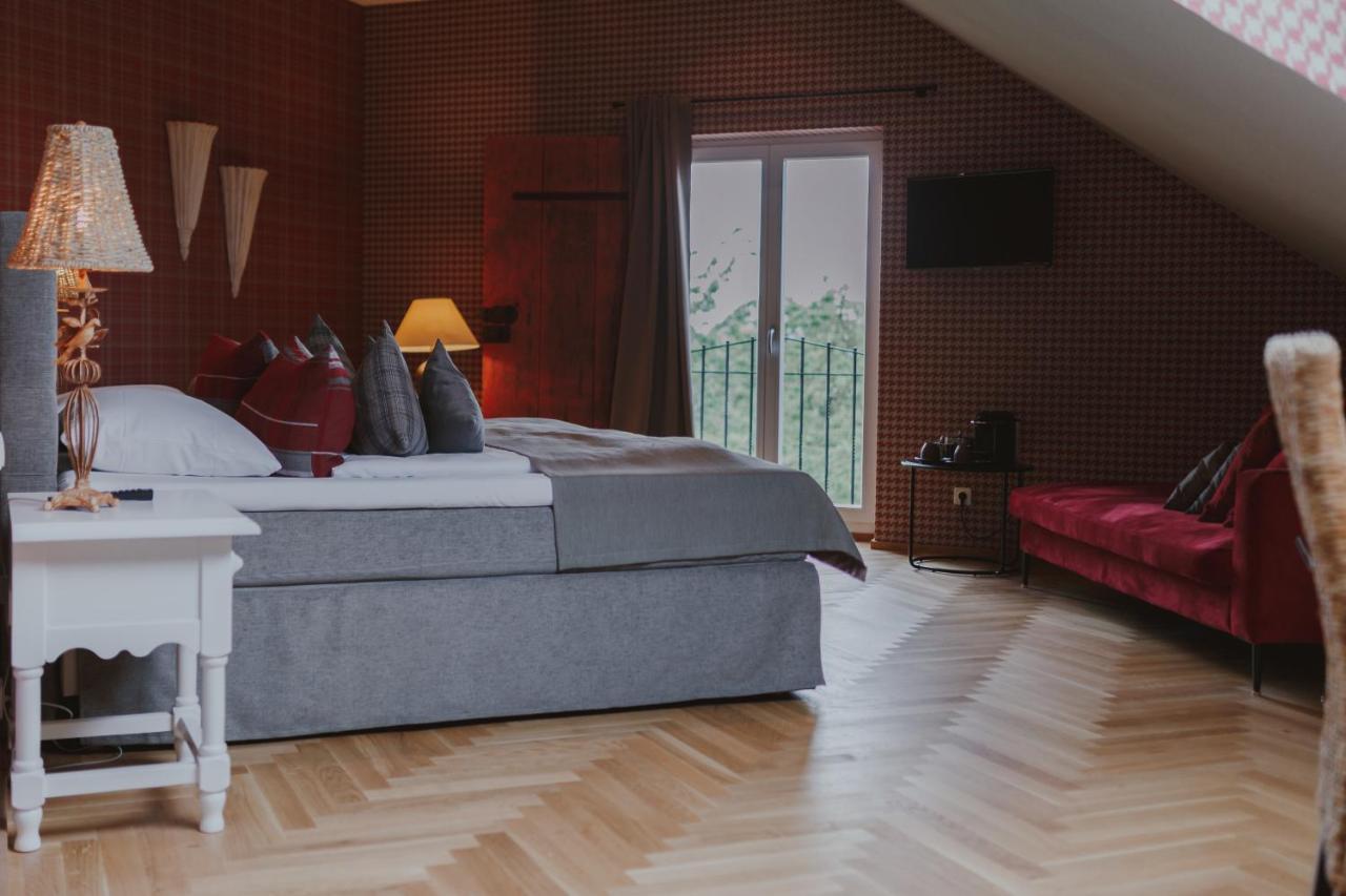 Villa Mittermeier, Hotellerie & Restaurant روتنبورغ أوب در تاوبر المظهر الخارجي الصورة