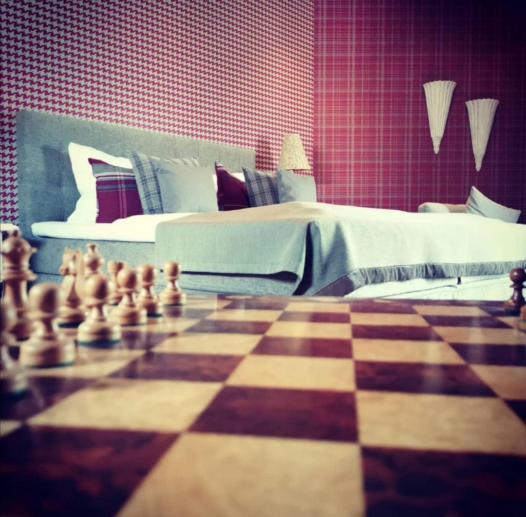 Villa Mittermeier, Hotellerie & Restaurant روتنبورغ أوب در تاوبر المظهر الخارجي الصورة